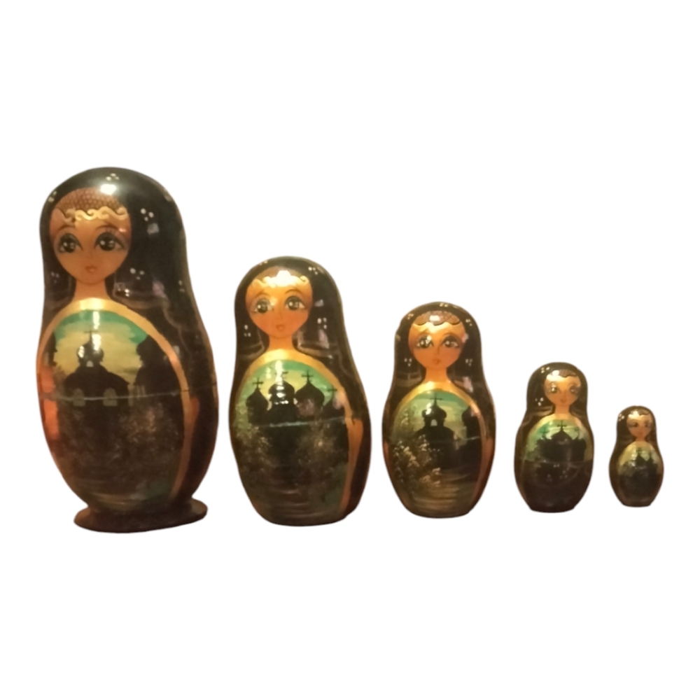 Vintage 5 Russian nesting dolls